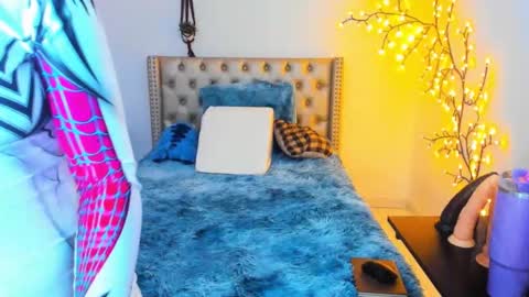 Lena  online show from October 10, 1:38 pm