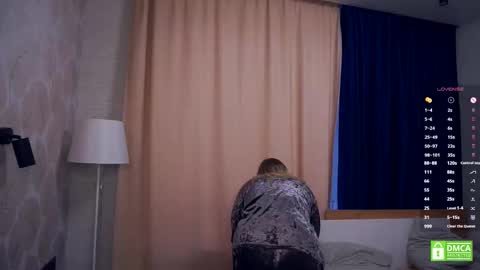 Hello everyone Im Lora Its my first day Were going to have fun together online show from November 17, 5:19 am