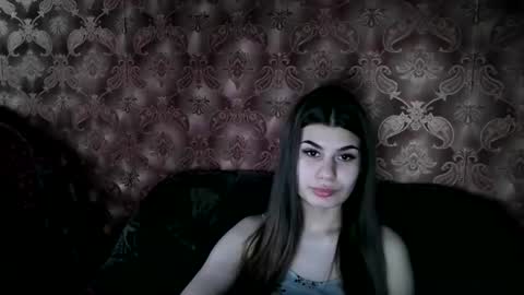 leraberry online show from June 2, 6:53 pm
