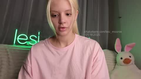 Lesi Join my fanclub before use my fanmenu online show from January 18, 12:15 pm