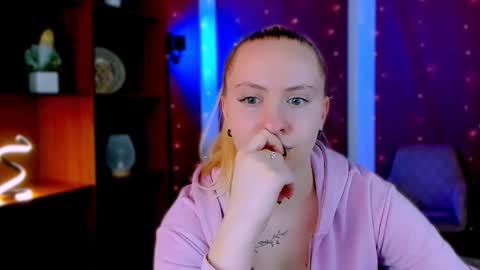 lesly_chilli online show from February 25, 6:23 am