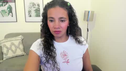 Lesly  online show from February 26, 9:07 pm