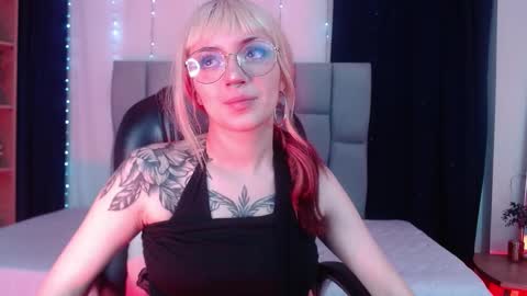 Less  online show from February 2, 11:08 am