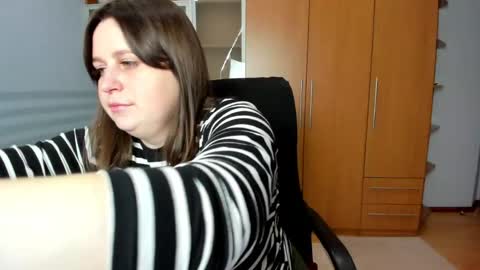 Naomi online show from March 29, 6:45 am