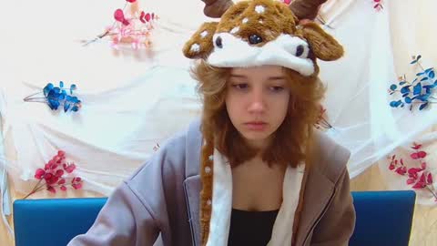 letty_curly online show from December 18, 6:10 am