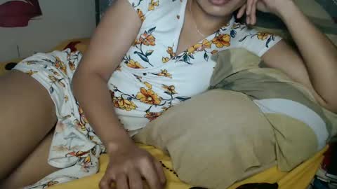 Snapshot of lexi818 chatting on January 14, 2:29 am lexianna online show from January 14, 2:29 am