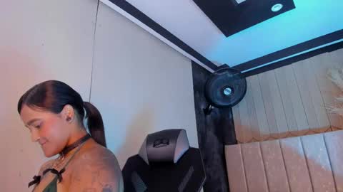 Lexi Adams  online show from April 15, 12:28 pm