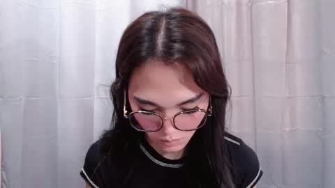 lexibabe_ online show from April 8, 5:20 am