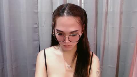 lexibabe_ online show from June 7, 7:04 am