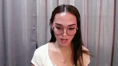 lexibabe_ online show from June 11, 5:37 am