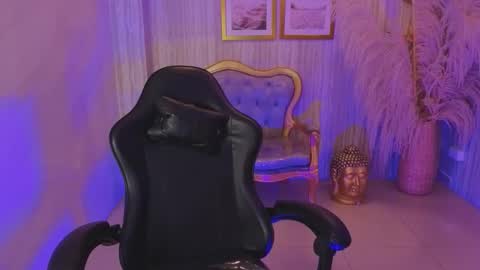 Lexie  online show from March 10, 8:24 pm