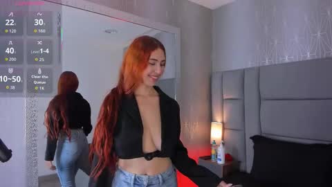 lexiee__ online show from November 12, 11:52 am