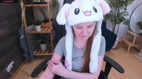 Lexi online show from March 3, 6:31 am