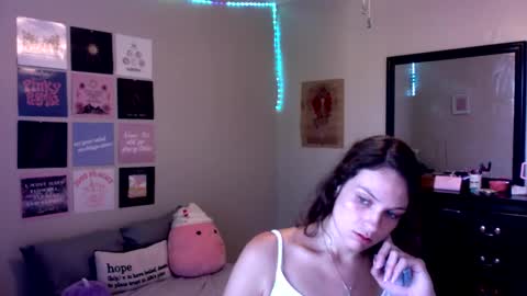 lexwyoex online show from September 26, 1:09 pm