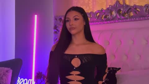 LexyBanks online show from January 18, 8:21 am