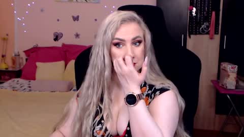 Lexy online show from January 30, 1:09 pm