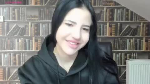 lexyswett online show from November 12, 8:34 am