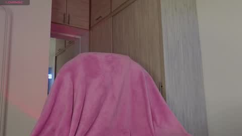 Jessica online show from September 29, 6:46 pm