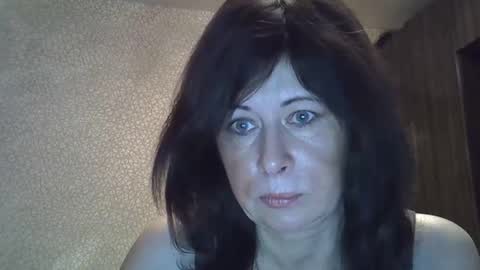 lia_ang online show from November 16, 6:30 pm