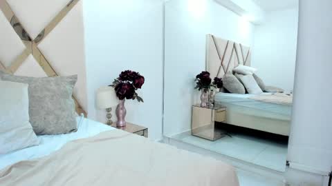 Lia  online show from April 15, 7:58 pm