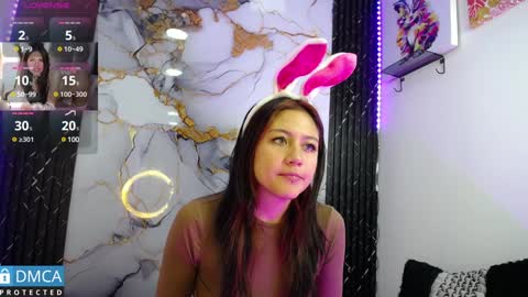 lia summer1 online show from February 6, 12:04 pm