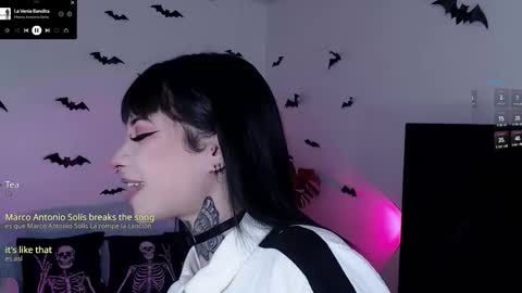Snapshot of liaa_rodriguezz chatting on October 14, 12:57 am Liaa  online show from October 14, 12:57 am