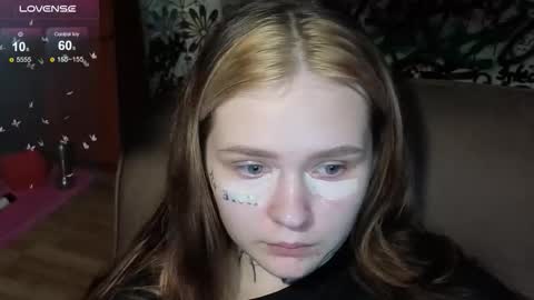 liaaa_li online show from November 8, 4:17 am