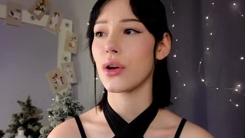 Lia  online show from December 29, 9:17 am