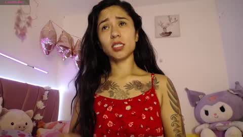 liahdiaz_ online show from April 6, 3:13 pm
