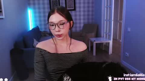 lialilia online show from February 16, 7:37 am