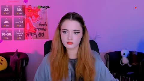 Little Liana  online show from December 17, 9:08 pm