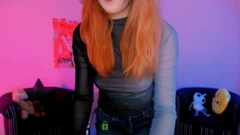 Little Liana  online show from November 14, 9:15 pm