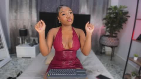 Lianasmith online show from April 15, 10:21 pm