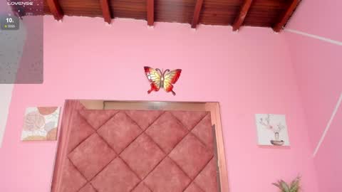 LIA online show from January 3, 1:47 pm