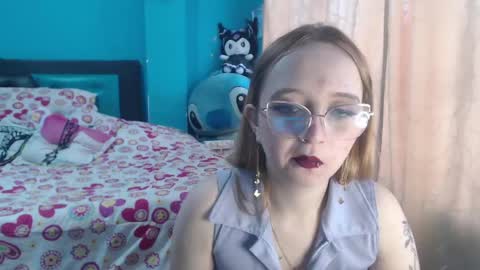 Lia Roberts online show from February 28, 11:58 am