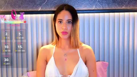 CALL ME LIA online show from May 30, 6:27 pm