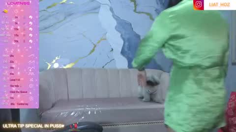 Dani online show from November 9, 1:18 pm