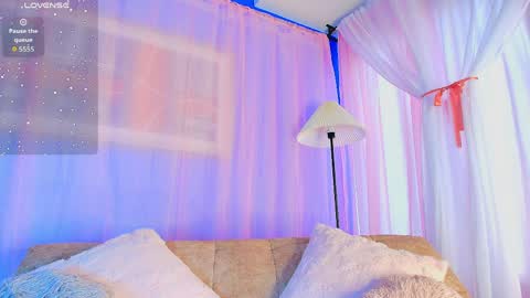 Valentina Hall online show from April 6, 11:44 am