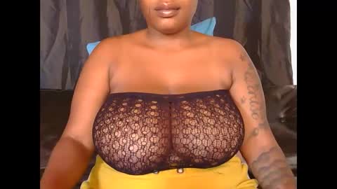lickabletash98 online show from January 3, 6:33 am