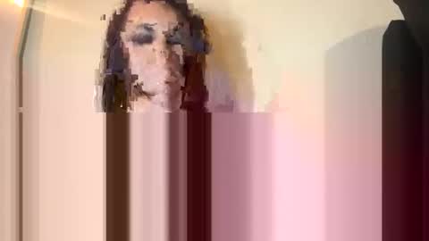 Snapshot of lickmelolliee chatting on January 31, 6:57 am AllieAustyn online show from January 31, 6:57 am