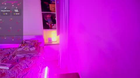 Snapshot of liiavega chatting on March 7, 11:40 am online show from March 7, 11:40 am