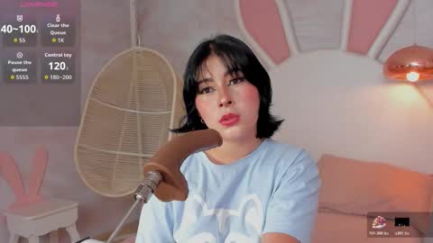 LIILY online show from December 18, 7:46 am