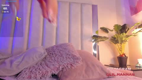 Snapshot of lil_hanna18 chatting on February 7, 10:29 am Hanna online show from February 7, 10:29 am