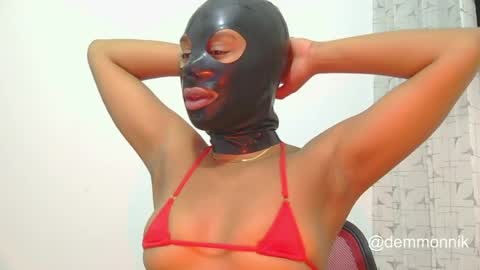 Lilith online show from June 18, 2:24 am