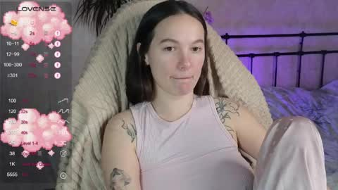 little moon online show from April 18, 7:58 pm