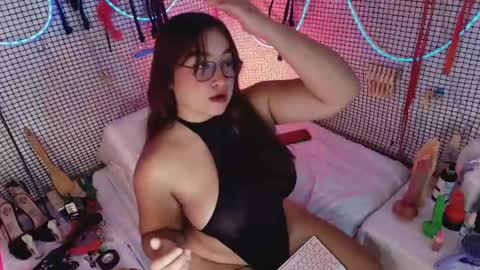 Tatianaconexion 0500 pm to 2 am colombia online show from May 8, 3:21 am