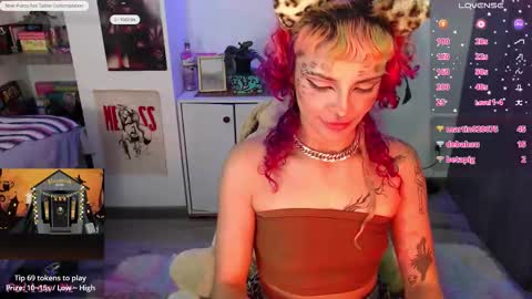 Snapshot of lila_bratz chatting on October 17, 1:09 am Lila online show from October 17, 1:09 am