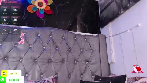   online show from October 14, 2:19 pm