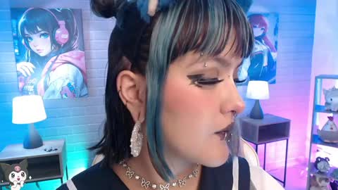 lilcandy19 online show from May 27, 12:02 pm
