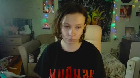 Lil online show from September 25, 5:44 pm